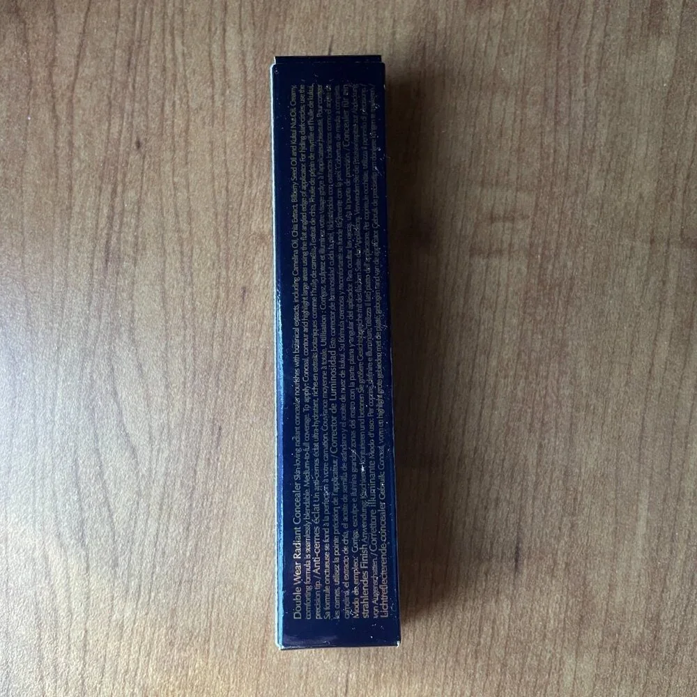 Estee Lauder Double Wear Radiant Concealer 8N Very Deep Neutral .34 oz